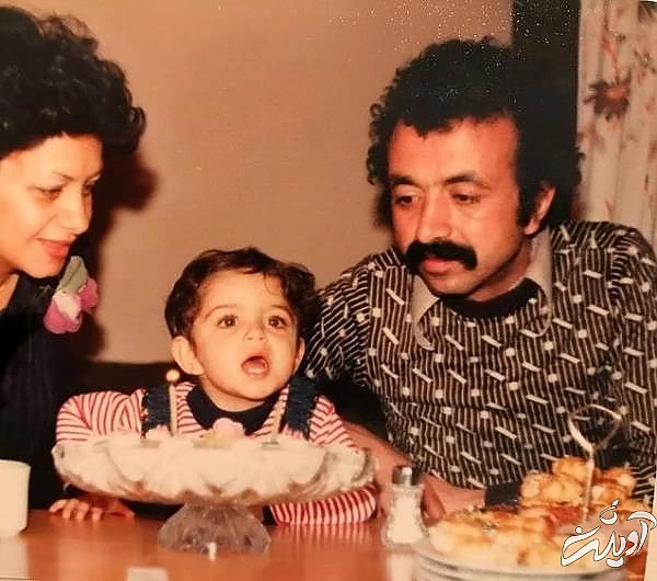 شبنم فرشادجو در کنار پدر و مادرش پدر و مادر شبنم فرشادجو